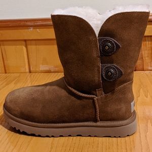 UGG Marcela 2 genuine shearling tan boot